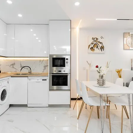 La Roca Chica * Торремолинос