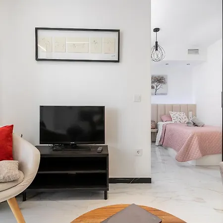 La Roca Chica Торремолинос