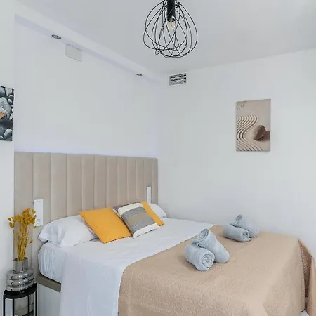 La Roca Chica * Торремолинос