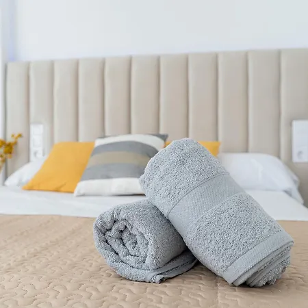 La Roca Chica 托雷莫利诺斯