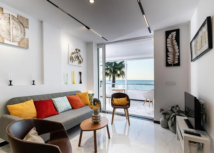 La Roca Chica Apartment *